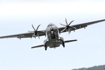 frachtflugzeug turboprop 2